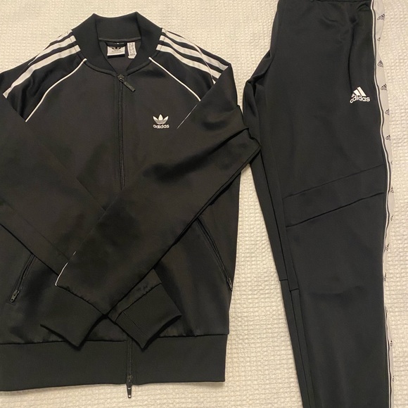 NWOT Adidas Women’s tracksuit (Jacket + Pants) - Picture 3 of 8